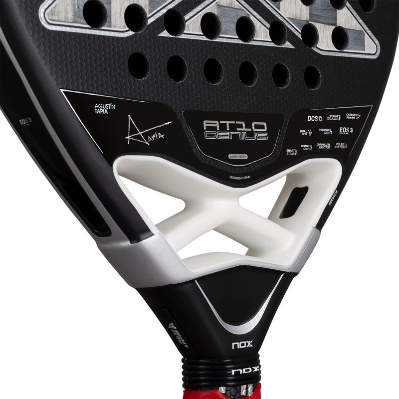 PALA DE PÁDEL NOX AT10 LUXURY GENIUS ATTACK 18K ALUM BY AGUSTIN TAPIA - Imagen 4