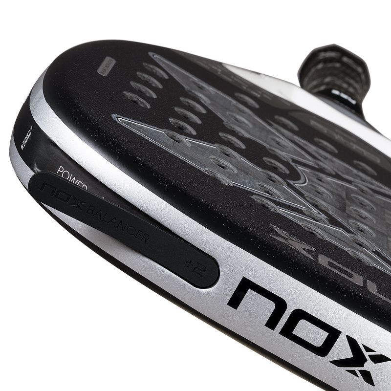 PALA DE PÁDEL NOX AT10 LUXURY GENIUS ATTACK 18K ALUM BY AGUSTIN TAPIA - Imagen 6